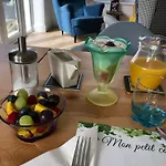 Mon Petit - And In Bed & Breakfast 5*