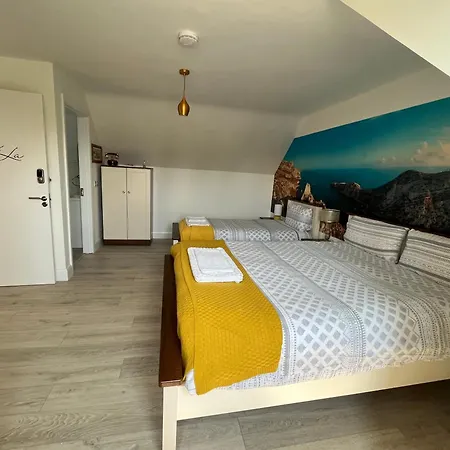 Bed & Breakfast Mon Petit - And House In 5*