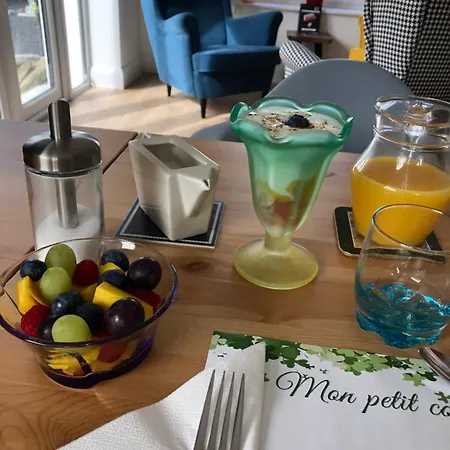 Mon Petit - And In B&B 5*