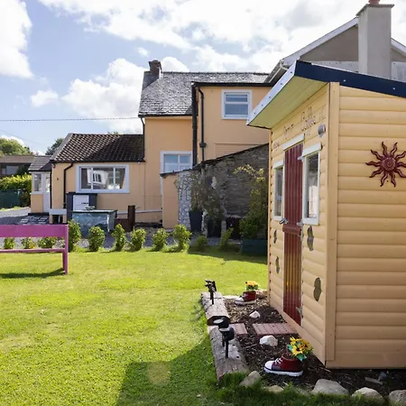 Bed & Breakfast Mon Petit - And House In Bunclody