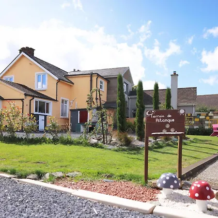 Mon Petit - And House In
