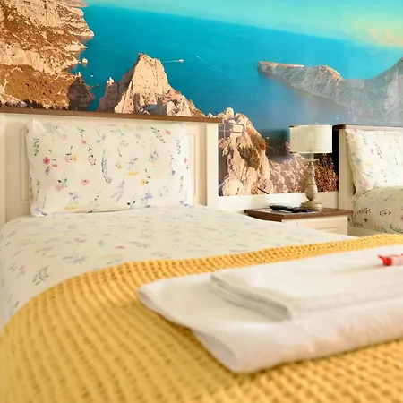 Mon Petit - And In 5* Банклоди