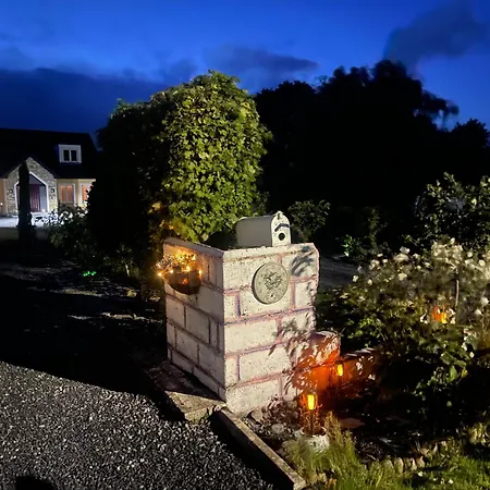 Mon Petit - And In 5* Bunclody