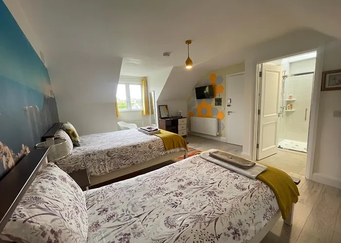 Mon Petit - And In Bed & Breakfast 5*